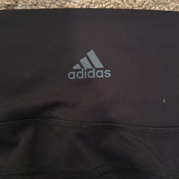 Adidas black 3/4 length leggings - Picture 3 of 4